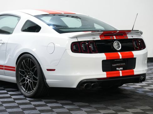 Used 2014 Ford Mustang Shelby GT500 w/ Equipment Group 821A image 15