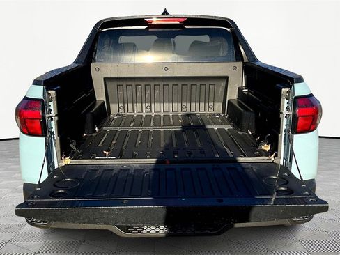 Used 2022 Hyundai Santa Cruz SEL image 18