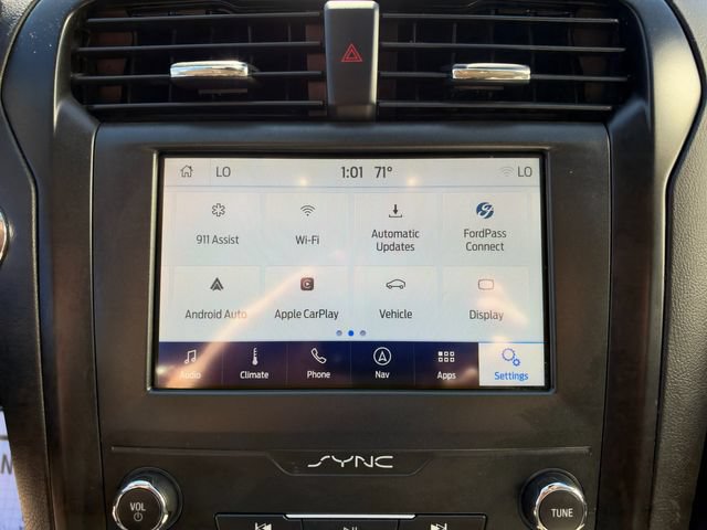 Used 2020 Ford Fusion SE w/ Equipment Group 151A FWD image 27