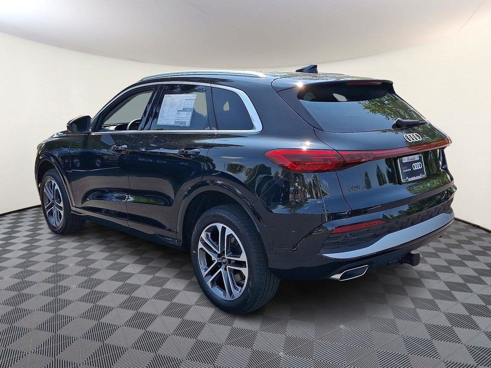 New 2026 Audi Q5 Premium AWD/4WD image 4
