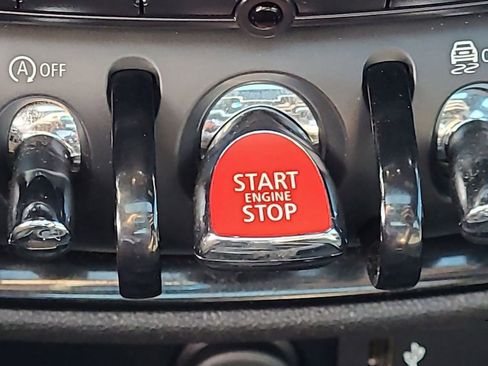 Used 2019 MINI Cooper Clubman S image 35