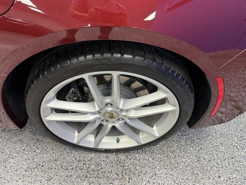 Used 2019 Chevrolet Corvette Stingray Coupe w/ 2LT Preferred Equipment Group RWD image 28