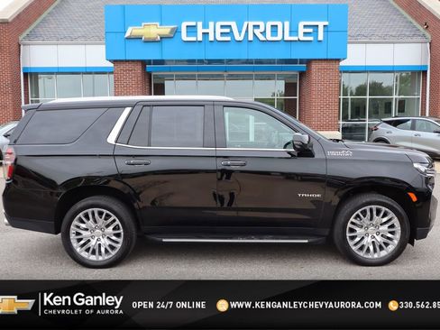 Used 2023 Chevrolet Tahoe High Country AWD/4WD image 1