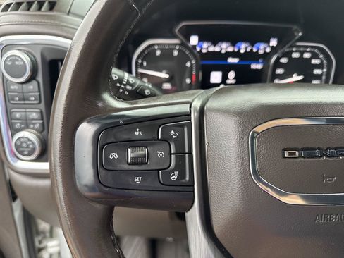 Used 2020 GMC Sierra 2500 Denali w/ Denali Ultimate Package AWD/4WD image 22