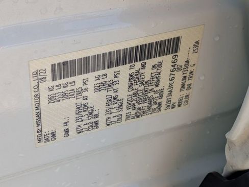 Used 2023 Nissan Rogue S image 33