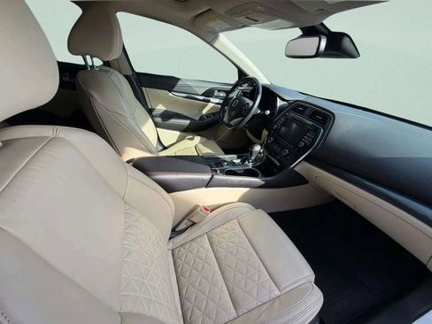 Used 2022 Nissan Maxima Platinum w/ Sport Mat Group image 10