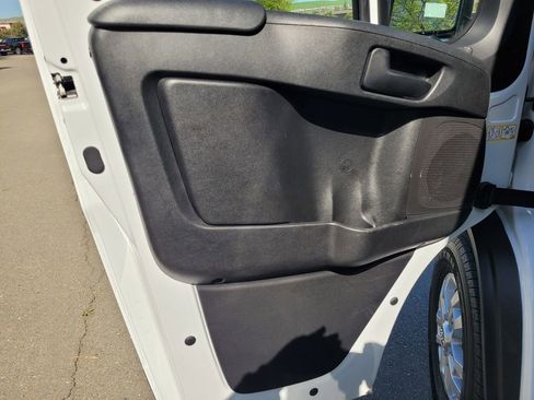 Used 2025 RAM ProMaster 3500 w/ Quick Order Package 22H SLT+ FWD image 16