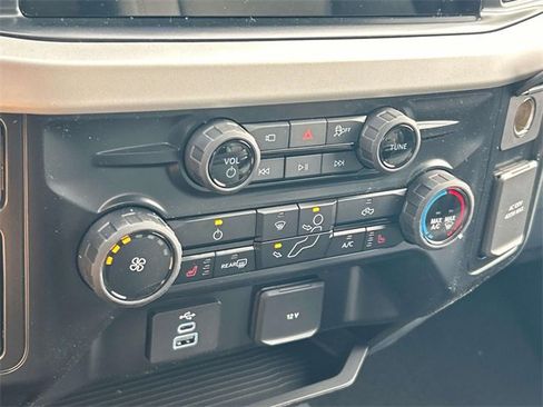 New 2026 Ford F250 XLT w/ XLT Premium Package image 34