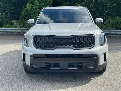 Used 2025 Kia Telluride EX X-Line AWD/4WD image 2