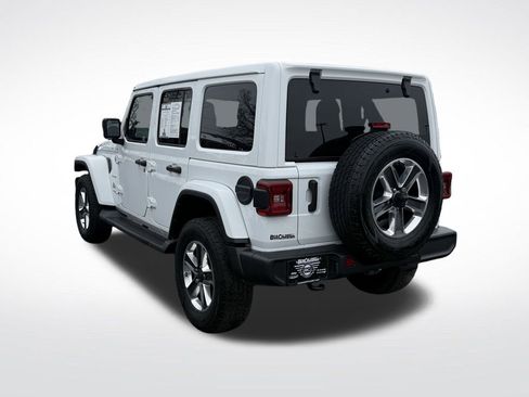 Used 2022 Jeep Wrangler Unlimited Sahara w/ LED Lighting Group image 6