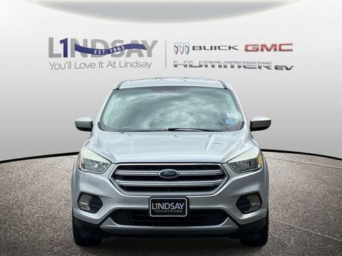 Used 2017 Ford Escape SE FWD image 6