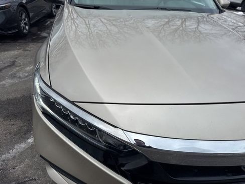 Certified 2020 Honda Accord LX image 3