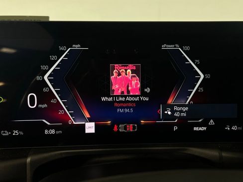 Used 2023 BMW i4 eDrive35 image 21