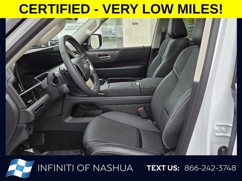 Certified 2026 INFINITI QX80 Luxe w/ Cargo Package AWD/4WD image 4