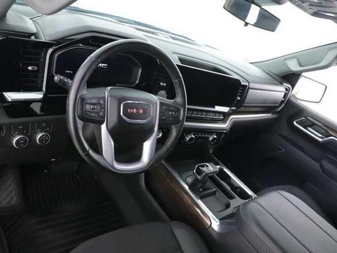 Used 2026 GMC Sierra 1500 Elevation AWD/4WD image 17