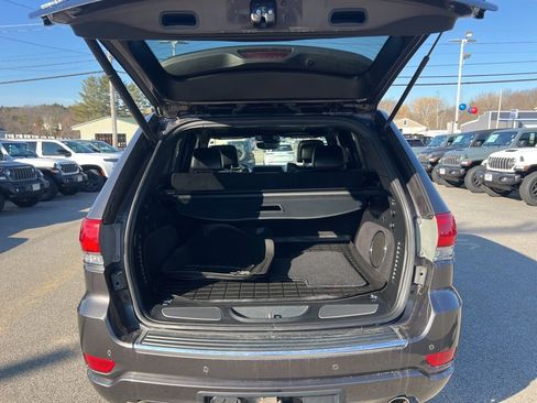 Certified 2021 Jeep Grand Cherokee Overland image 16