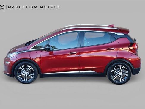 Used 2019 Chevrolet Bolt Premier w/ Infotainment Package image 2