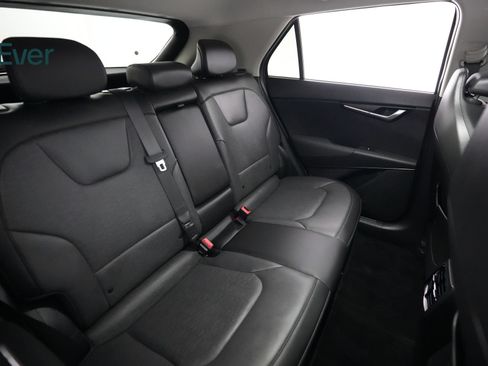 Used 2023 Kia Niro Wave FWD image 5