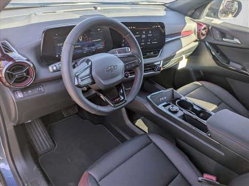 New 2026 Chevrolet Equinox RS image 3