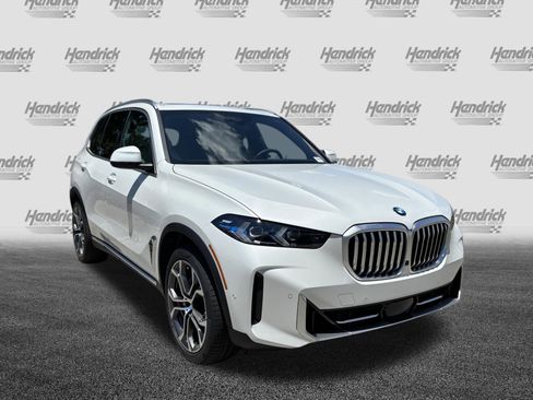 New 2026 BMW X5 sDrive40i RWD image 2
