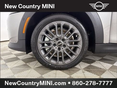 New 2026 MINI Cooper 2-Door Hardtop image 10