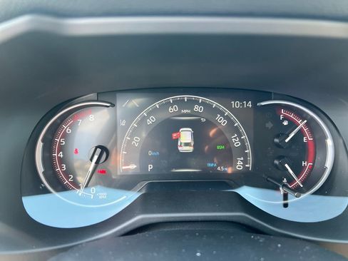 New 2025 Toyota RAV4 XLE Premium image 15