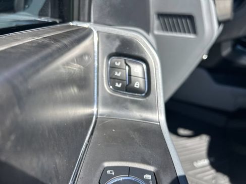 Used 2023 Ford F150 Lariat w/ Equipment Group 502A High AWD/4WD image 20