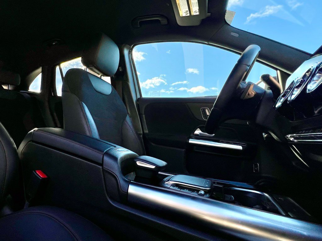 Certified 2023 Mercedes-Benz GLA 250 4MATIC image 18