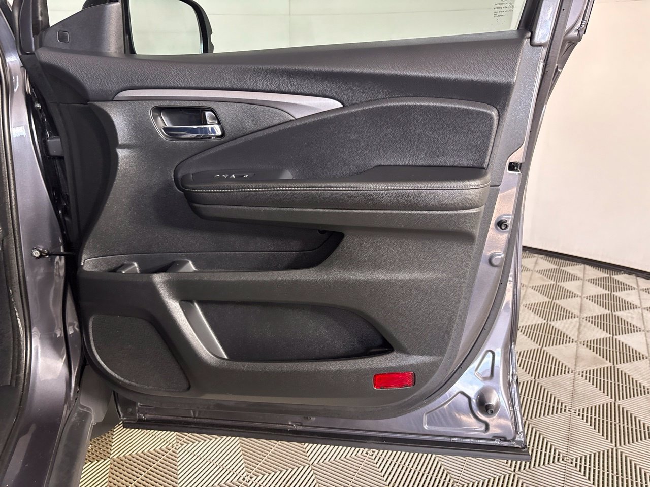 Used 2024 Honda Ridgeline RTL+ image 29