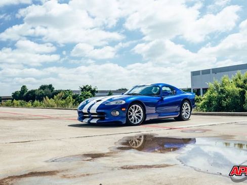 Used 1996 Dodge Viper GTS RWD image 19