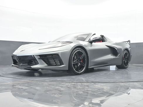 Used 2023 Chevrolet Corvette Stingray Convertible w/ 1LT image 57