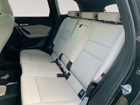 Used 2023 BMW X1 xDrive28i w/ Premium Package image 13