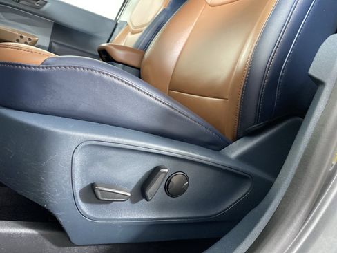 Used 2023 Ford Maverick Lariat w/ Lariat Luxury Package image 19