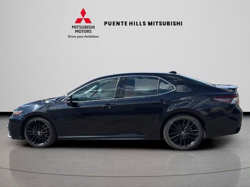 Used 2022 Toyota Camry XSE image 8