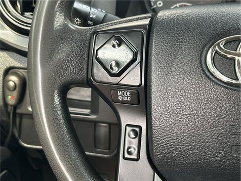 Used 2016 Toyota Tacoma SR w/ SR Convenience Package AWD/4WD image 19