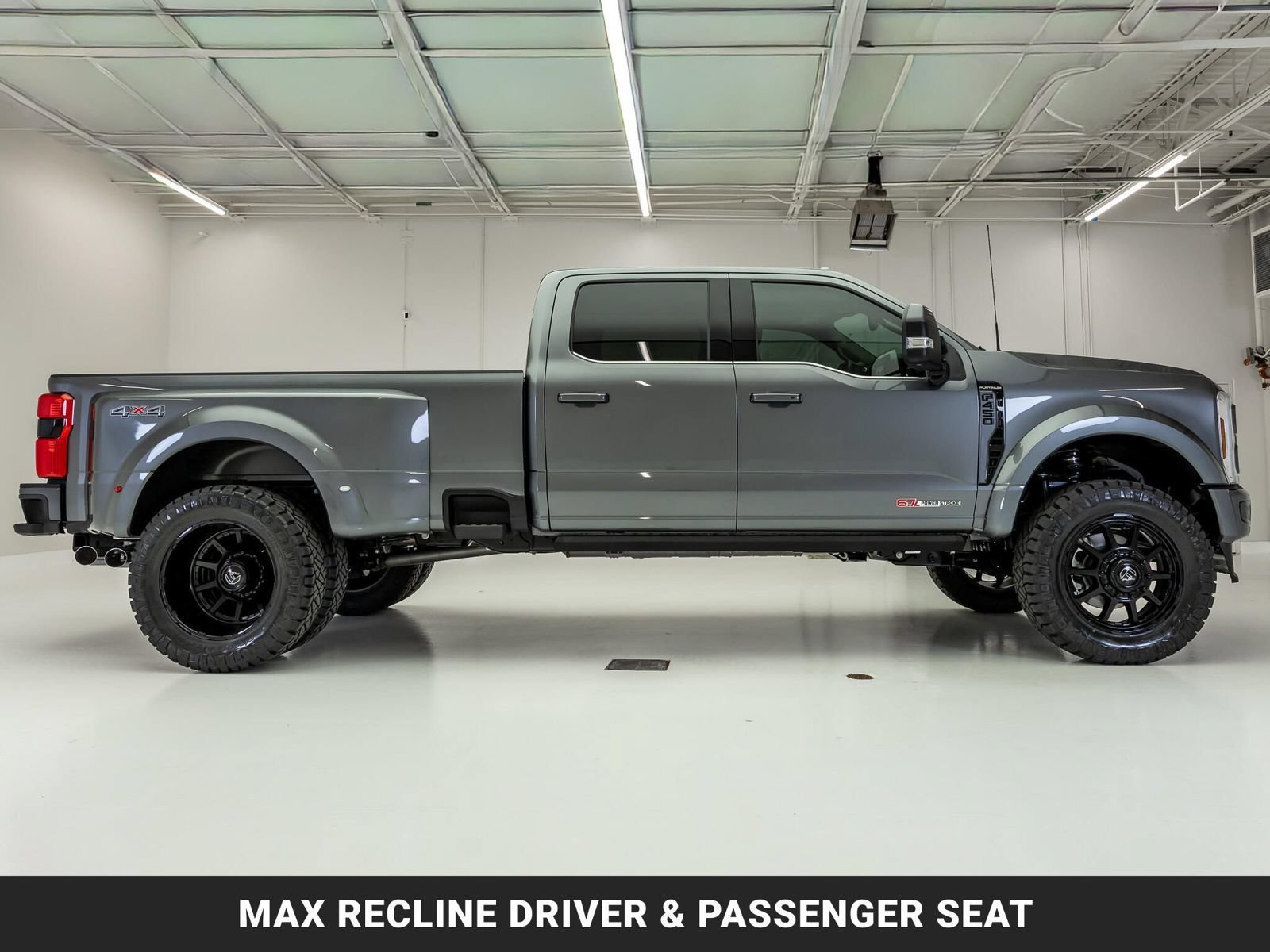 Used 2027 Ford F450 Platinum w/ Platinum Plus Package AWD/4WD image 10