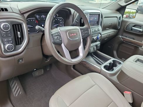 Used 2021 GMC Sierra 1500 SLT w/ SLT Premium Plus Package AWD/4WD image 6
