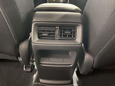 Used 2025 Honda CR-V LX image 13