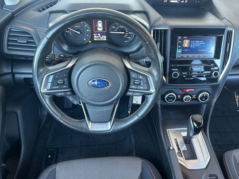 Used 2023 Subaru Crosstrek 2.0i Premium AWD/4WD image 14