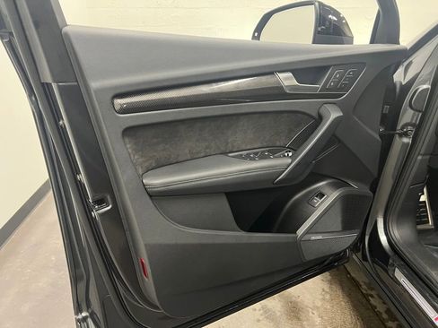 Used 2020 Audi SQ5 Prestige image 26
