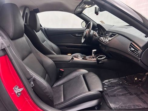 Used 2011 BMW Z4 sDrive35i w/ Premium Pkg RWD image 13