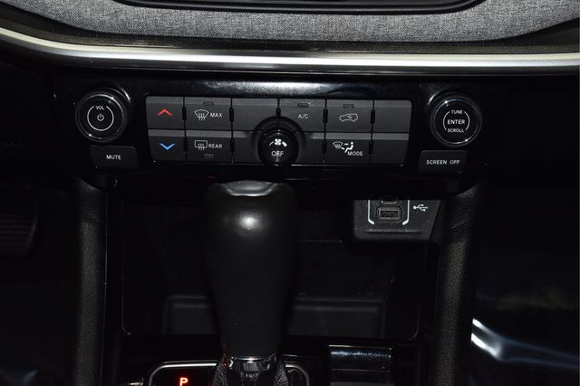 Certified 2024 Jeep Compass Latitude AWD/4WD image 22