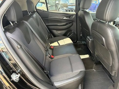 Used 2023 Buick Encore GX Preferred w/ Cold Weather Comfort Package AWD/4WD image 17