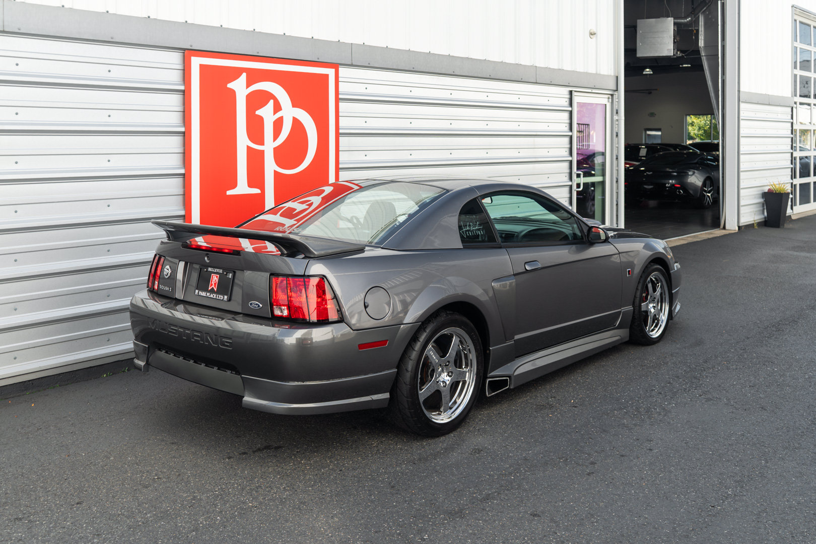 Used 2004 Ford Mustang GT RWD image 37