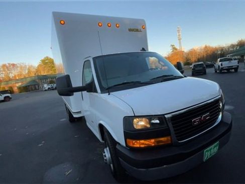 New 2025 GMC Savana 3500 w/ Power Convenience Package image 3