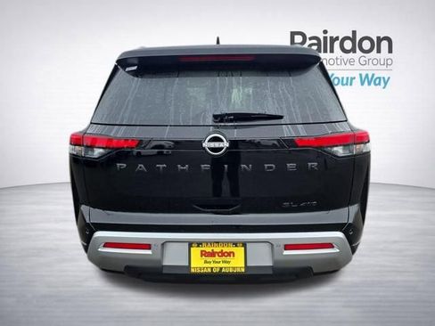 New 2025 Nissan Pathfinder SL w/ Black Appearance Package image 7