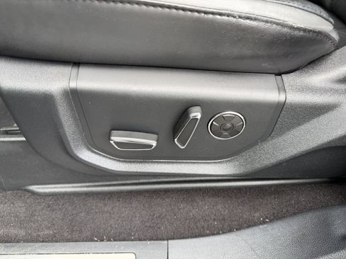 Used 2019 Ford F150 Platinum AWD/4WD image 13