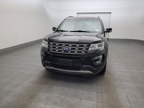 Used 2016 Ford Explorer XLT w/ Equipment Group 202A AWD/4WD image 15