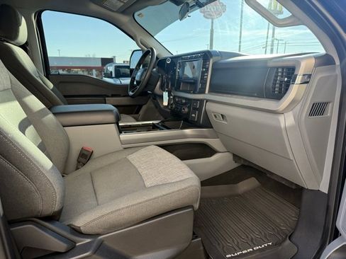 Used 2024 Ford F350 XLT w/ 360-Degree Camera Package image 24