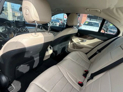 Used 2017 Mercedes-Benz C 300 Sedan image 10